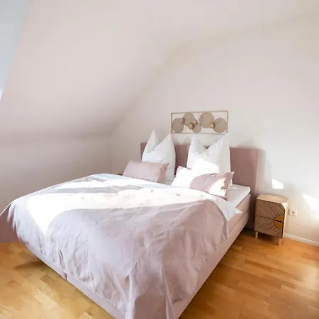 Seerose - W14, Zentral In Bahnhofsnaehe, Kueche, 3 Schlafzimmer Ulm Exterior photo