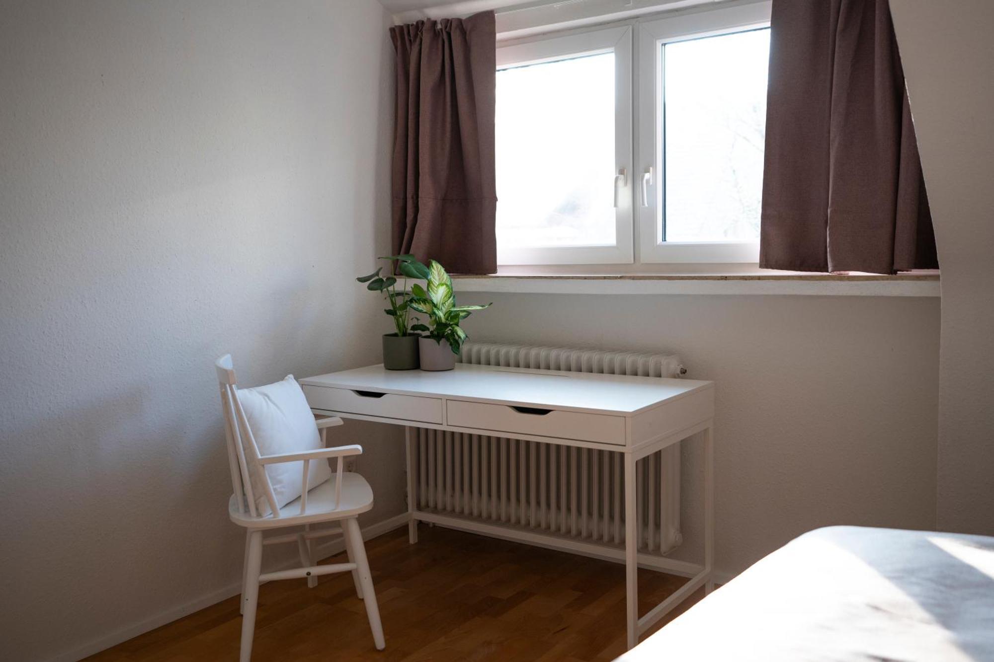 Seerose - W14, Zentral In Bahnhofsnaehe, Kueche, 3 Schlafzimmer *