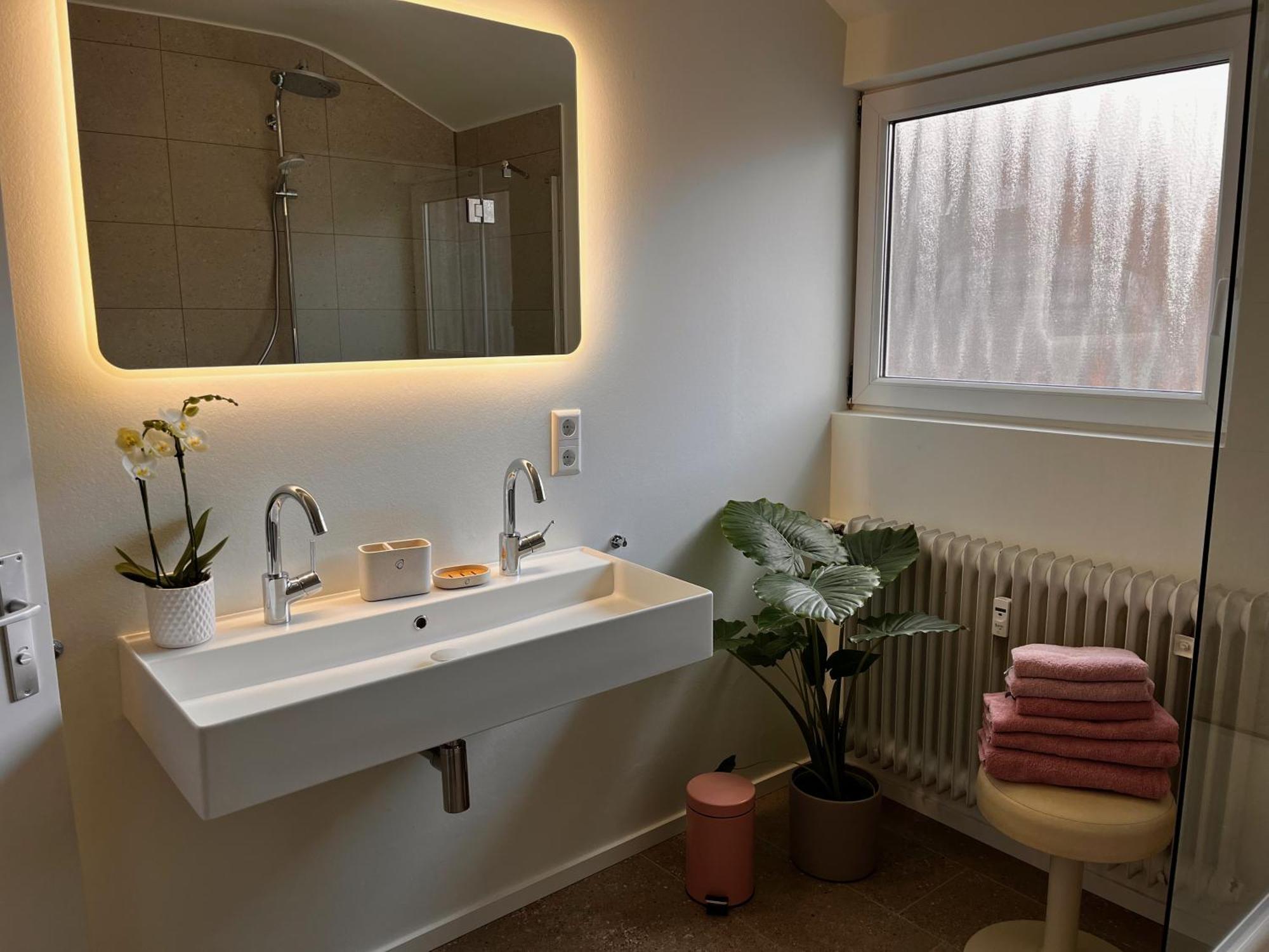 Seerose - W14, Zentral In Bahnhofsnaehe, Kueche, 3 Schlafzimmer